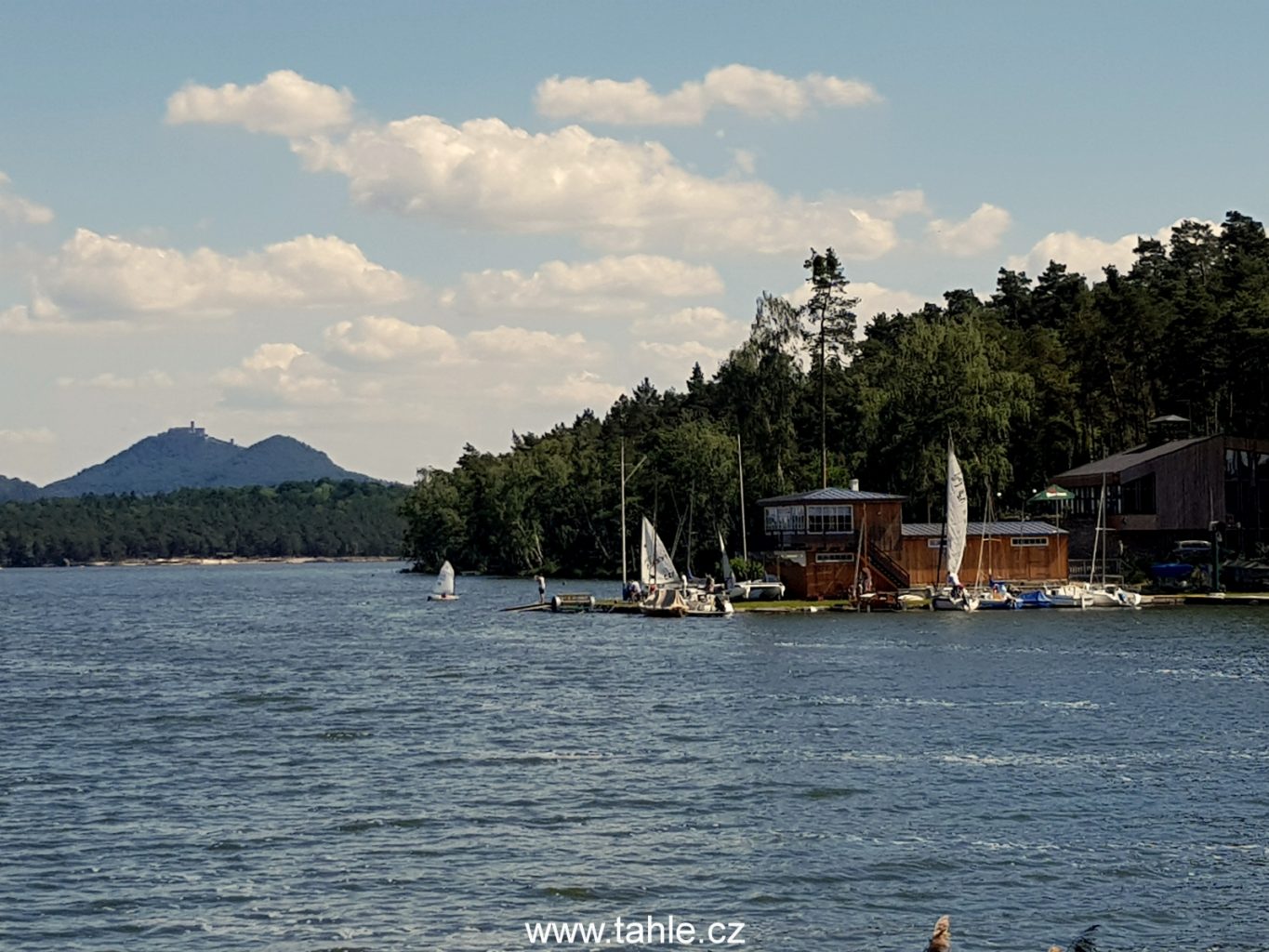 Máchovo jezero