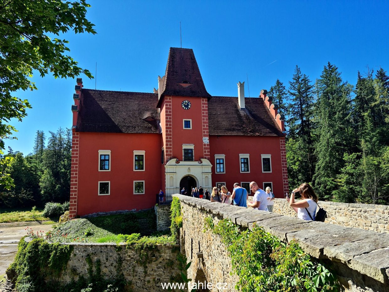 Červená Lhota a České Budějovice