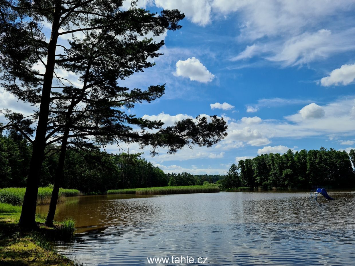 Červená Lhota a České Budějovice