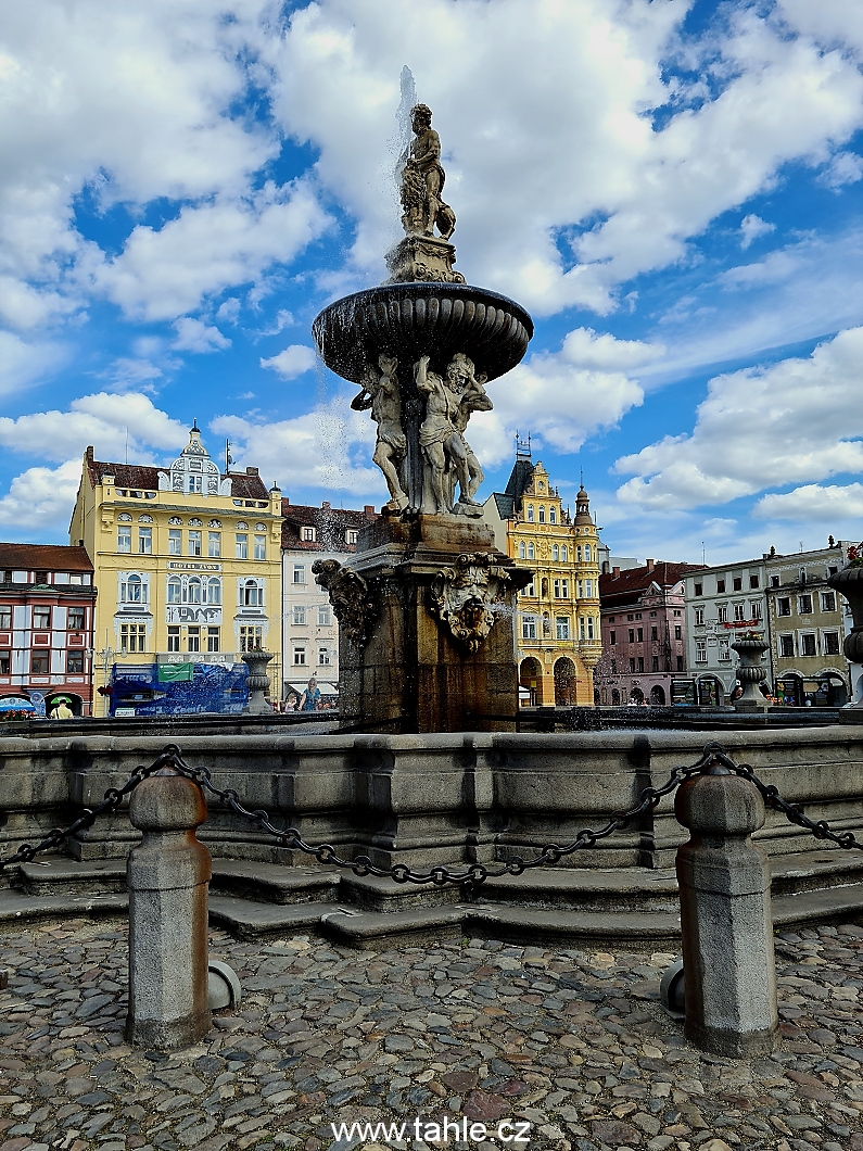 Červená Lhota a České Budějovice